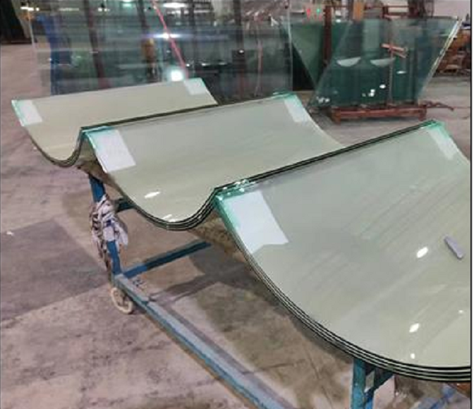 Reflector for glass bending lamp